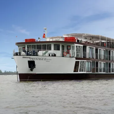 Front shot of the Mekong Prestige 2 ship