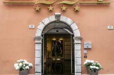 Exterior entrance to Hotel Antico Borgo, Blu Hotels