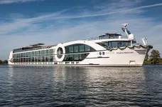 Exterior shot of the Porto Mirante cruise ship