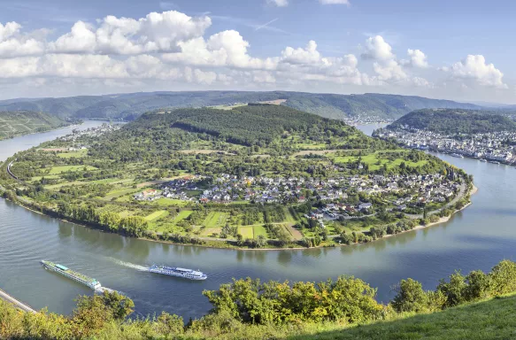 Picturesque bend of the river Rhine near the town Filsen, Germany, Rhineland-Palatinate