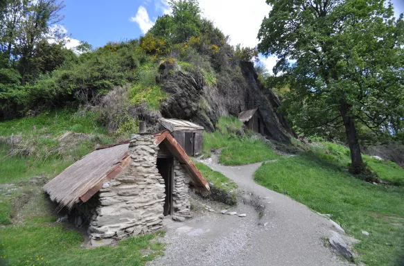 Arrowtown gold miner's hut