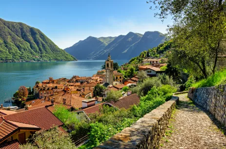 Landscape image of Lake Como and Greenway track in Italy